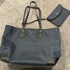 Michael Kors Eva large Tote Bag with Wallet